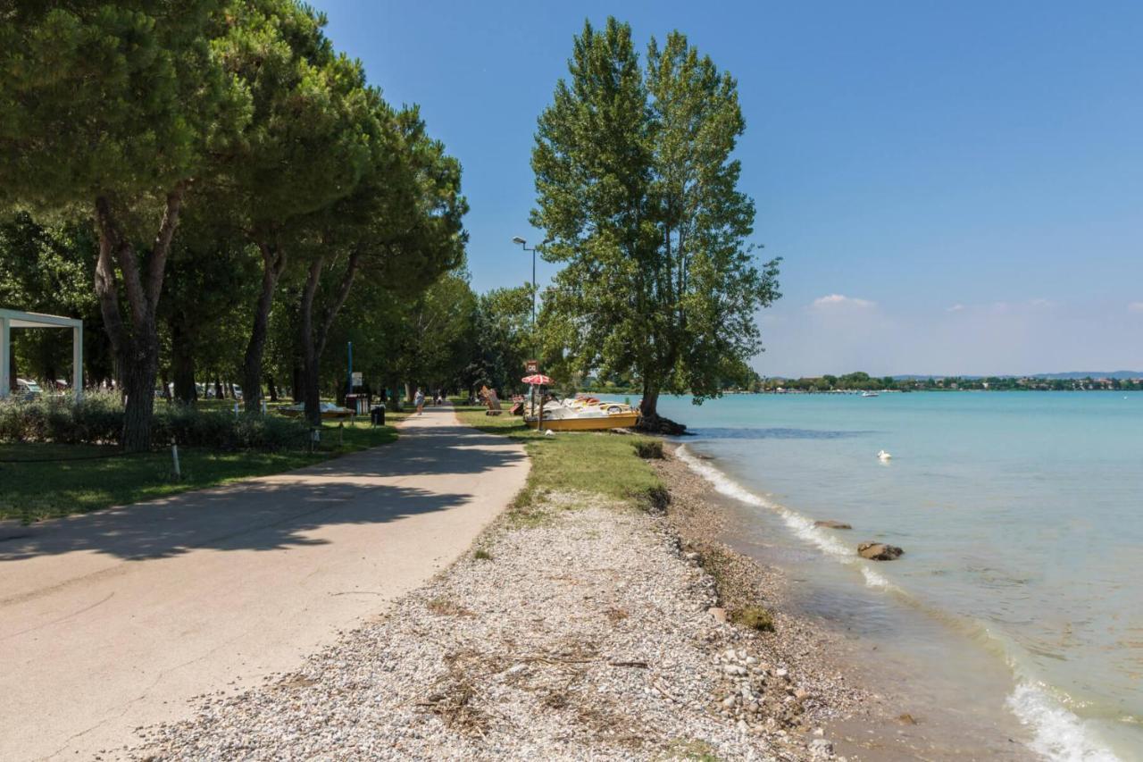 Villa Elisea Sirmione Buitenkant foto